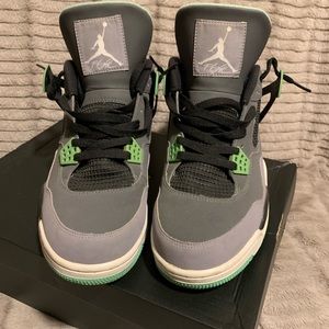 Jordan 4 Retro Green Glow